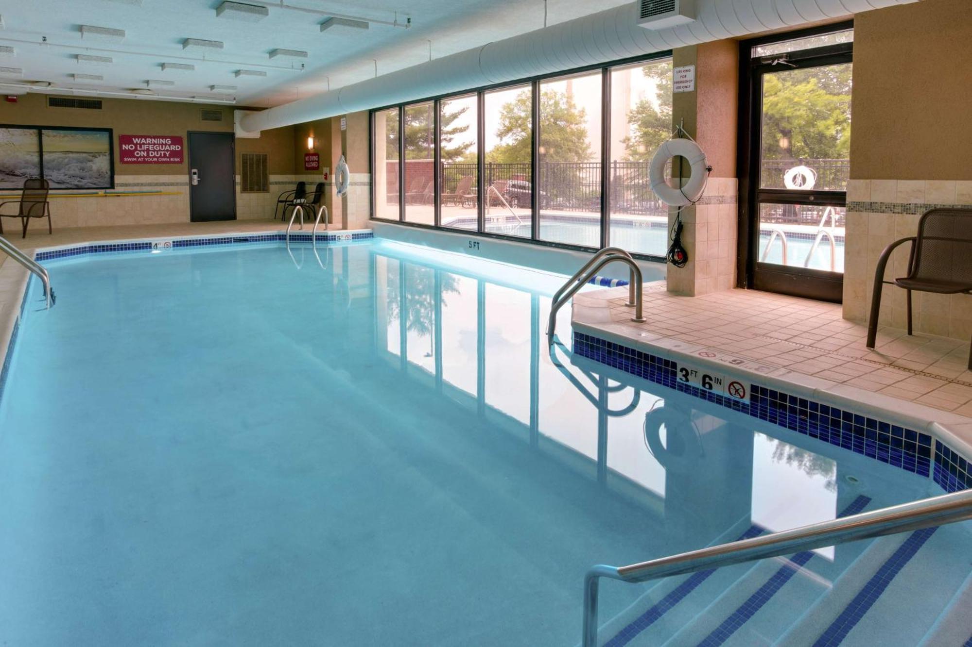 Drury Inn & Suites Nashville Airport 외부 사진