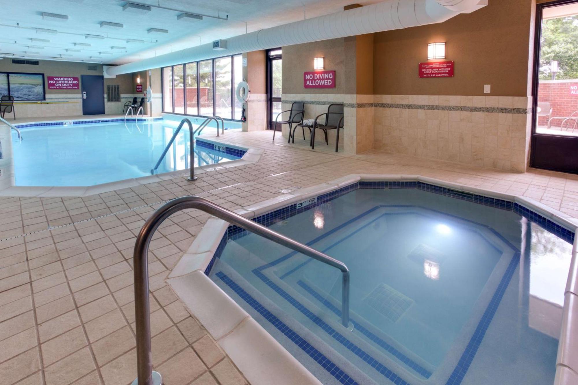 Drury Inn & Suites Nashville Airport 외부 사진