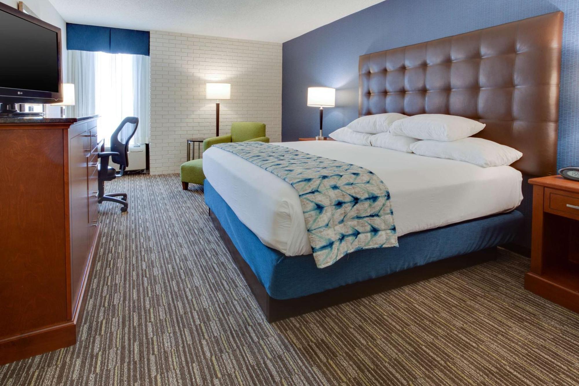 Drury Inn & Suites Nashville Airport 외부 사진