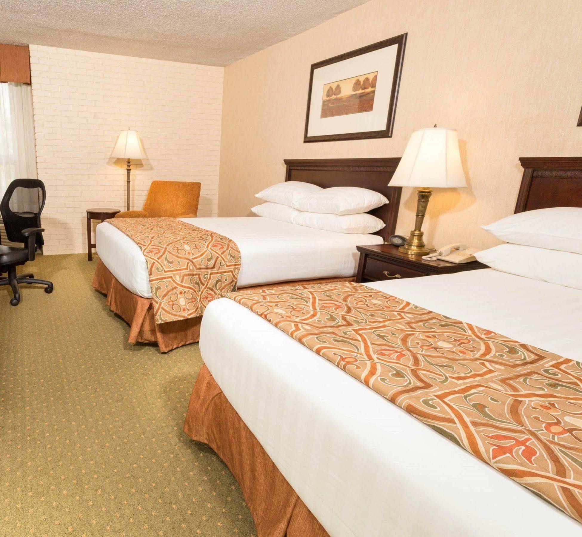 Drury Inn & Suites Nashville Airport 외부 사진